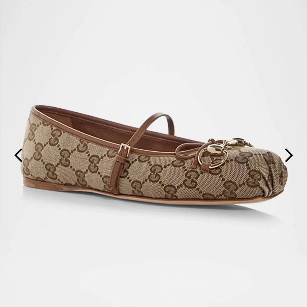 Gucci Women's Tan and Brown Loafers